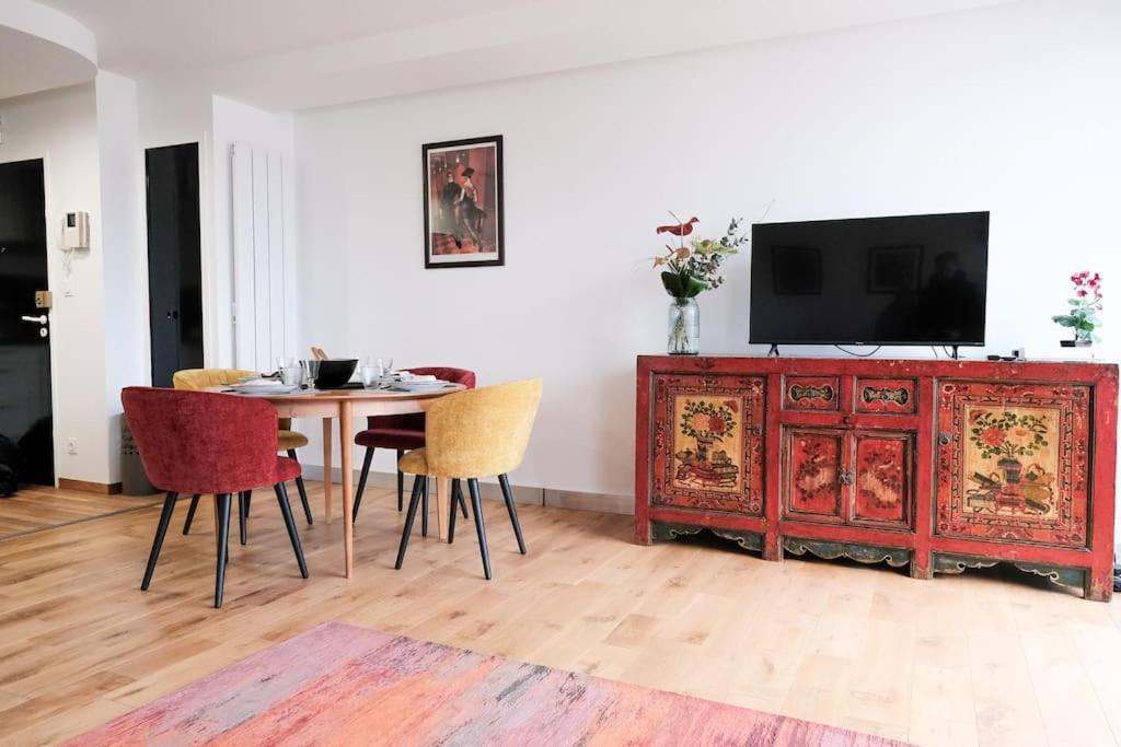 Le Joyau Des Parcs Classe 4 Etoiles Appartement Central Au Calme Avec Terrasse วิชี ภายนอก รูปภาพ