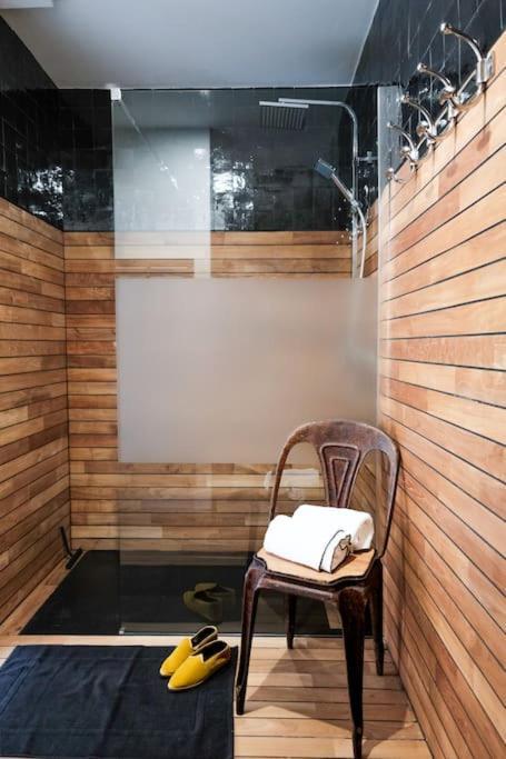 Le Joyau Des Parcs Classe 4 Etoiles Appartement Central Au Calme Avec Terrasse วิชี ภายนอก รูปภาพ